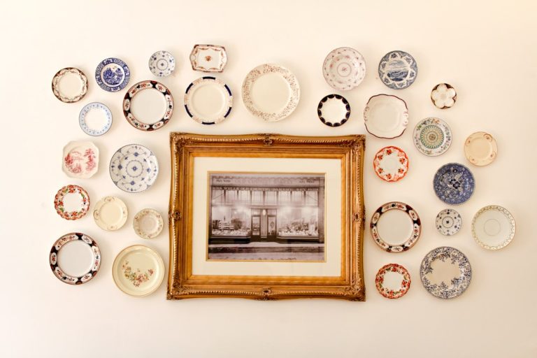 How to Choose the Perfect Wall Art for Your Space